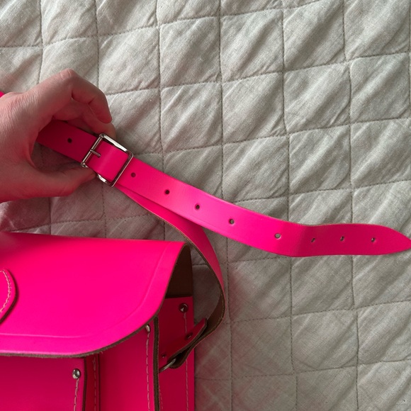 The Cambridge satchel company electric pink messenger bag purse - Picture 13 of 13